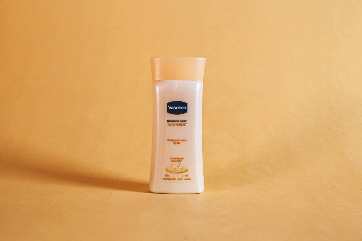What Makes a Good Body Moisturizer? Your No-BS Guide to Glowy, Quenched Skin